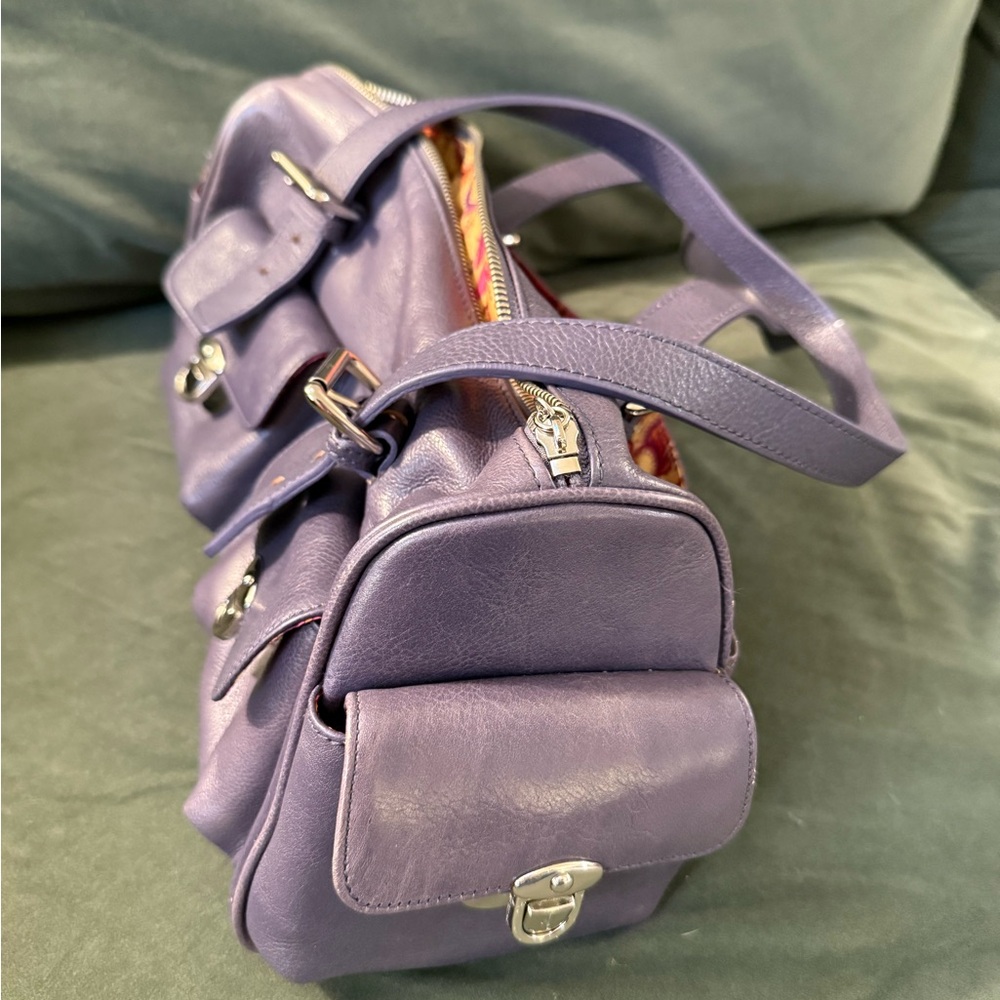 Lavender Leather Handbag by MAXX New York - Picture 6 of 8